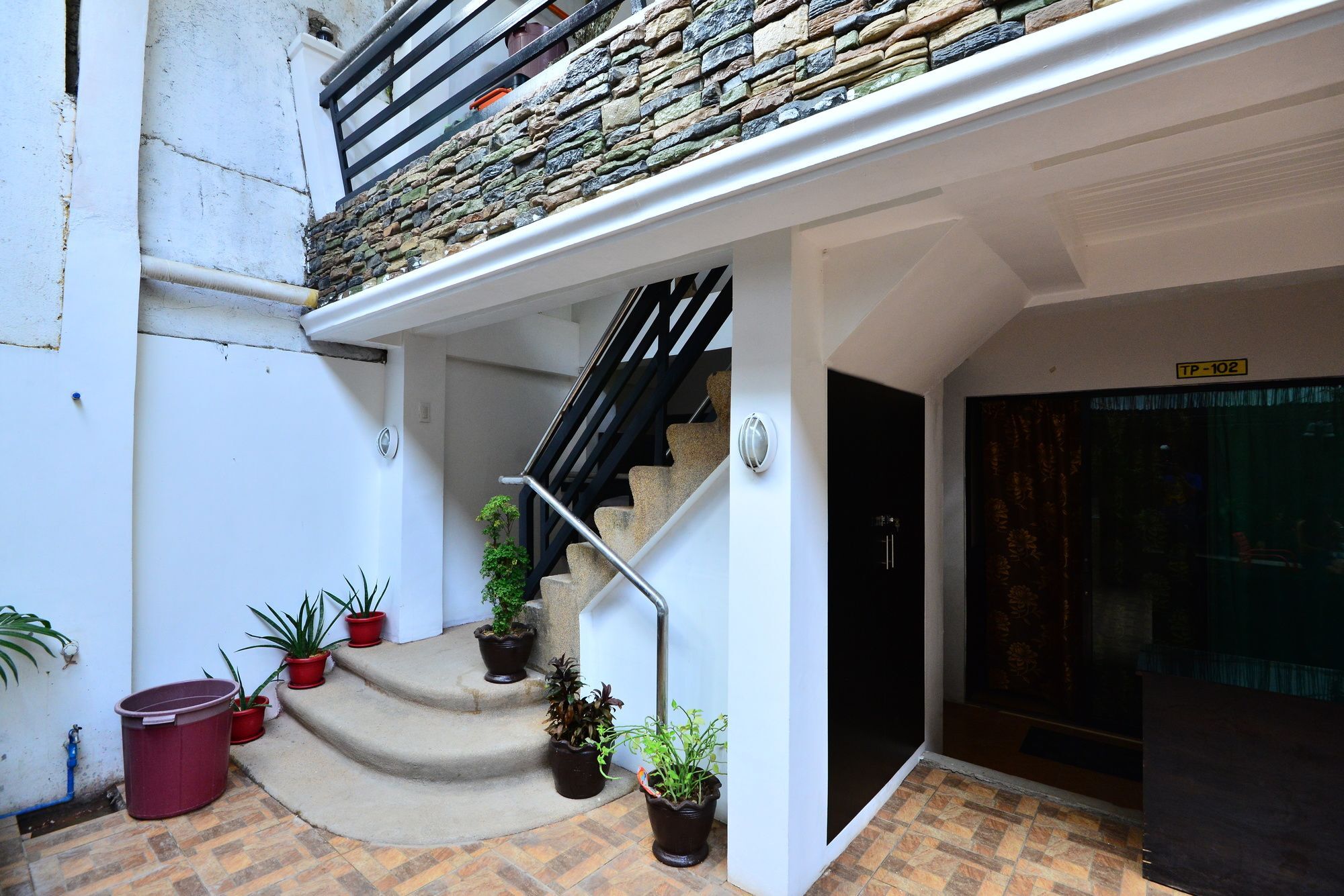 Hostel Travellers Pad Boracay Balabag  Zewnętrze zdjęcie